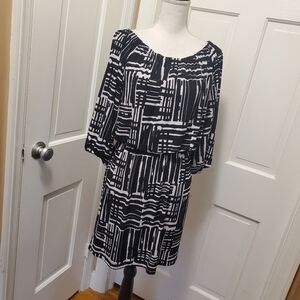 AB Studio Black & White Knit dress Size Medium